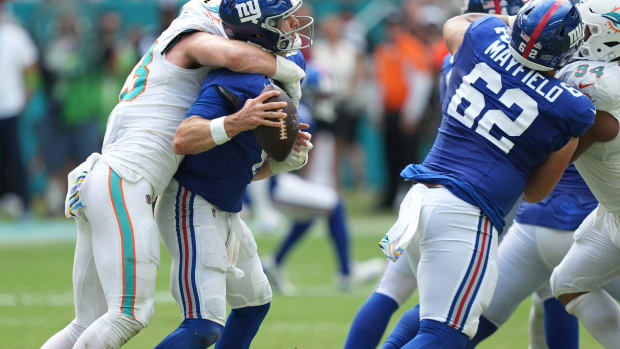 New York Giants Routed by Eagles, 48-22 - Sports Illustrated New York Giants  News, Analysis and More