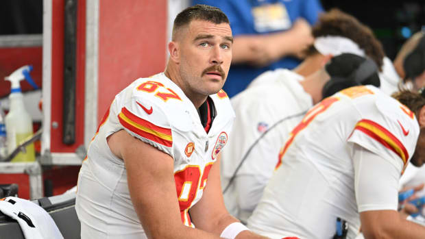 KC Chiefs LB Nick Bolton to Miss Wednesday's Practice With Ankle Injury -  Sports Illustrated Kansas City Chiefs News, Analysis and More