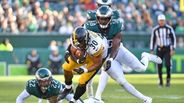 Pittsburgh Steelers LB Suffers Knee Injury vs Buccaneers - Sports  Illustrated Pittsburgh Steelers News, Analysis and More