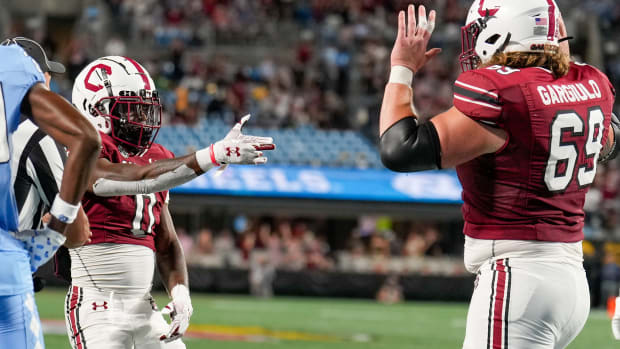 Former Gamecock Keisean Nixon Impressing, Representing South Carolina  Football - Sports Illustrated South Carolina Gamecocks News, Analysis and  More