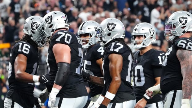 Las Vegas Raiders' offensive line key against the Buffalo Bills - Sports  Illustrated Las Vegas Raiders News, Analysis and More