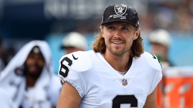 Las Vegas Raiders may have a competition at the starting quarterback  position - Sports Illustrated Las Vegas Raiders News, Analysis and More