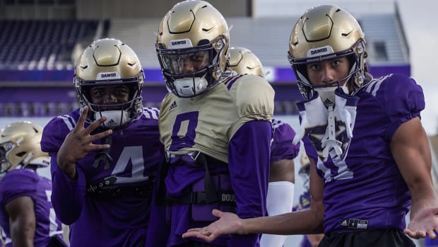 Trent McDuffie Finally Intercepts Some National Attention - Sports  Illustrated Washington Huskies News, Analysis and More