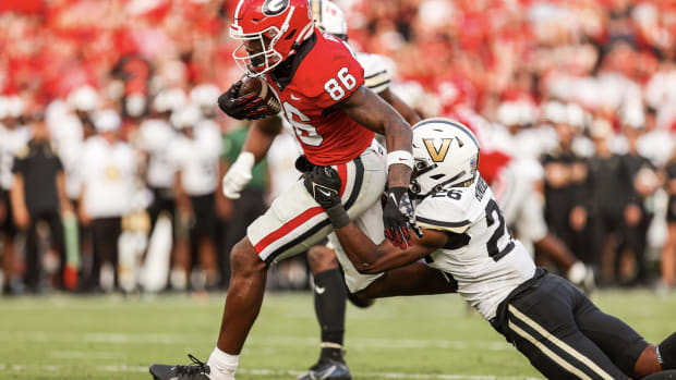 Georgia Football's Alternate Uniforms the New Norm? If So, What's Next? -  Sports Illustrated Georgia Bulldogs News, Analysis and More