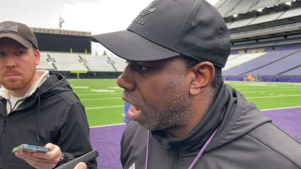 Onwuzurike Signs Lions Contract, Becomes 8-Million-Dollar Man - Sports  Illustrated Washington Huskies News, Analysis and More