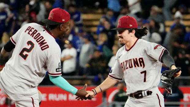 Carroll and Walker hit back-to-back homers to spark the Diamondbacks past  the Rays 8-4