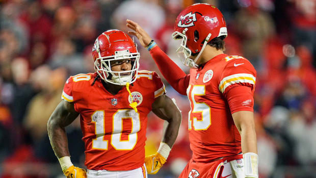 Best NFL Parlay Picks & Bets for Today's Games at +595 Odds - Sports  Illustrated