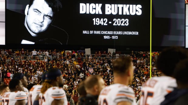 Chicago Bears tickets go on sale after schedule release - Sports  Illustrated Chicago Bears News, Analysis and More