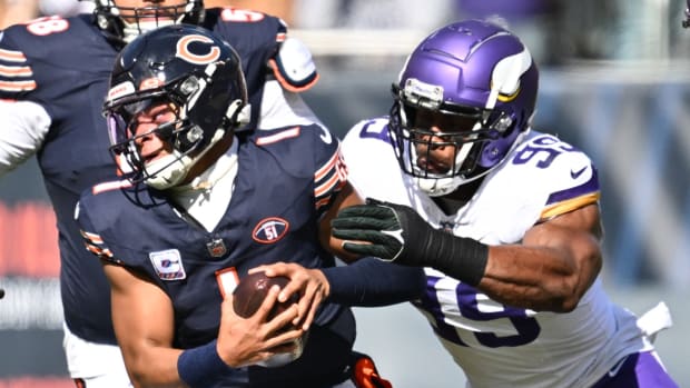 Hunter returns, Vikings now looking for complementary rusher - The San  Diego Union-Tribune