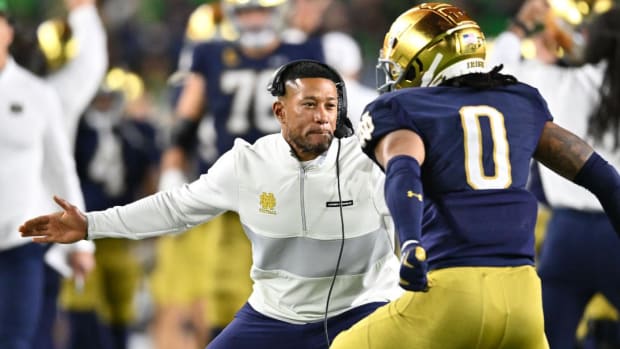 Marcus Freeman Announces That Notre Dame Will Wear Green Jersey vs.  California - Sports Illustrated Notre Dame Fighting Irish News, Analysis  and More