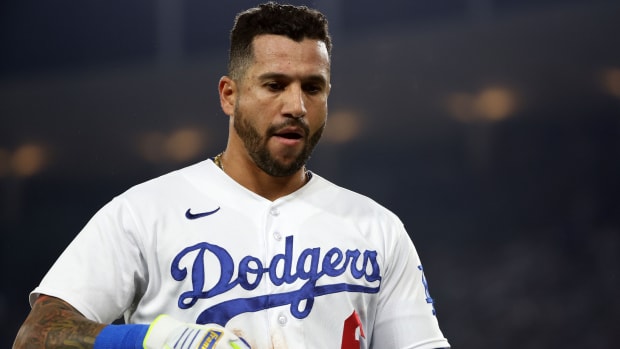 David Peralta eyes World Series ring with rival Los Angeles Dodgers