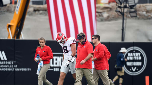 Georgia Football has Odd Theme with Atlanta Braves - Sports Illustrated  Georgia Bulldogs News, Analysis and More