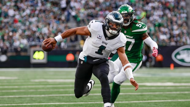 Philadelphia Eagles Training Camp Day 1 Observations: Sloppy Play, But  Rookie Duo Shines - Sports Illustrated Philadelphia Eagles News, Analysis  and More