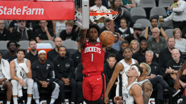 Houston Rockets Waive Nate Hinton - Sports Illustrated Houston