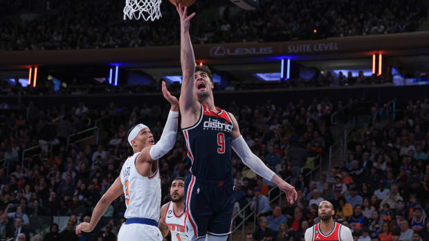 Jordan Poole scores 41 as Wizards ease past Knicks at MSG