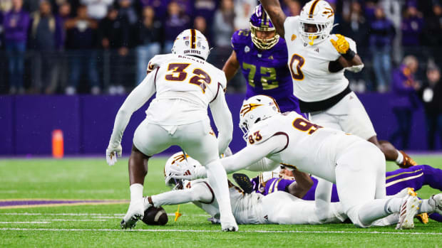 Huskies to wear purple uniforms, call for #PurpleOut at Husky