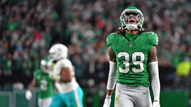 Philadelphia Eagles Closing In on Long-Awaited Kelly Green Return - Sports  Illustrated Philadelphia Eagles News, Analysis and More