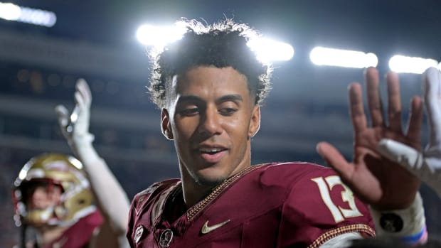 Jordan Travis Becomes First Florida State Starting Quarterback to go 3-0  Against Miami - Sports Illustrated Florida State Seminoles News, Analysis  and More