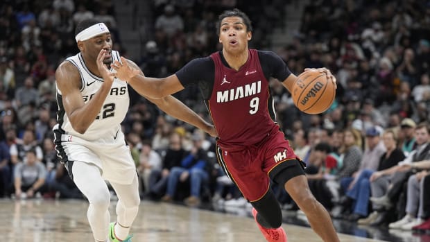 Miami Heat's Dru Smith Out For Season Due To Knee Injury - Sports  Illustrated Miami Heat News, Analysis and More