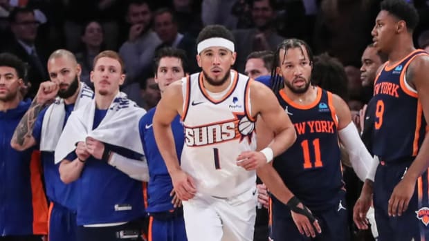 Randle, Brunson lead Knicks to a 116-114 victory over the Atlanta