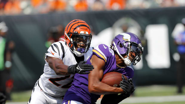 Vikings elevate WR and RB from practice squad for Bengals game