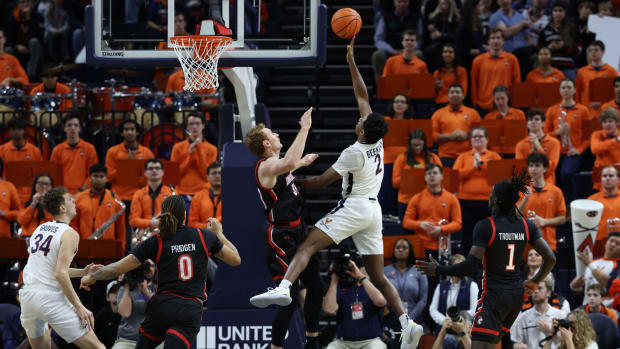 ESPN Projects Reece Beekman and Ryan Dunn as 1st Round Picks in 2024 NBA  Mock Draft - Sports Illustrated Virginia Cavaliers News, Analysis and More