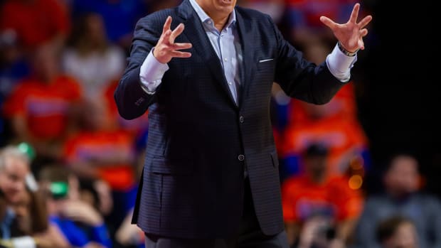 Kentucky Wildcats head coach John Calipari reacts to a call in the second half. The Florida men s basketball team hosted the Kentucky Wildcats at Exactech Arena at the Stephen C. O Connell Center in Gainesville, FL on Saturday, January 6, 2024. Kentucky defeated Florida 87-85. [Doug Engle/Ocala Star Banner]