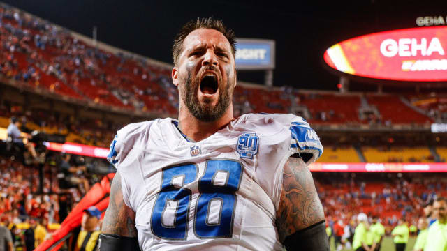 Detroit Lions left tackle Taylor Decker