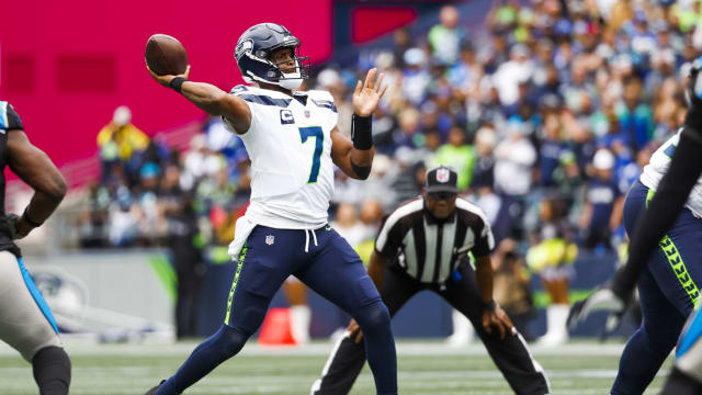 Seahawks vs. Giants final score, results: Seattle's defense dominates in  24-3 romp over New York on 'MNF'