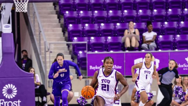 Agnes Emma-Nnopu on a fast break