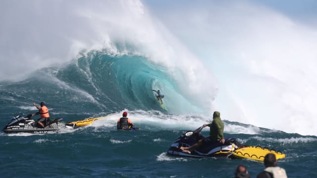 Billy Kemper at Jaws