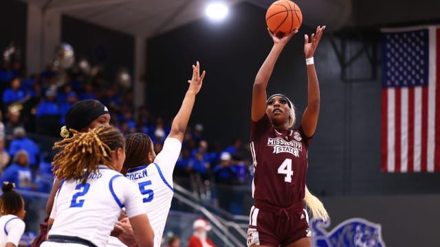 Mississippi State forward Jessika Carter vs. Memphis