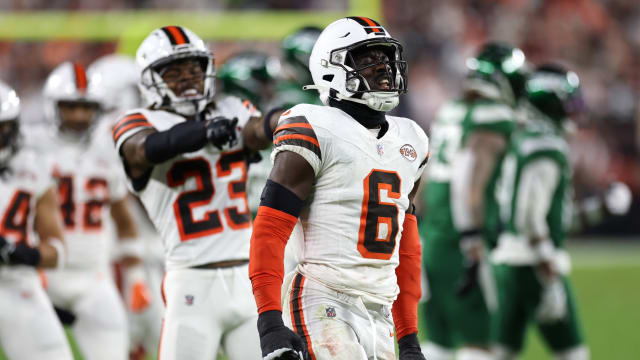 Dec 28, 2023; Cleveland, Ohio, USA; Cleveland Browns linebacker Jeremiah Owusu-Koramoah (6) celebrates after a tackle against the New York Jets during the first half at Cleveland Browns Stadium. Mandatory Credit: Scott Galvin-USA TODAY Sports