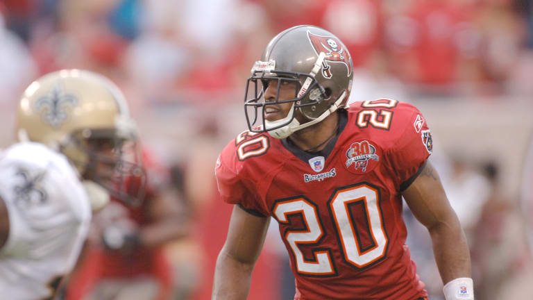 Know Your DB History: Darren Sharper - alleyesdbcamp