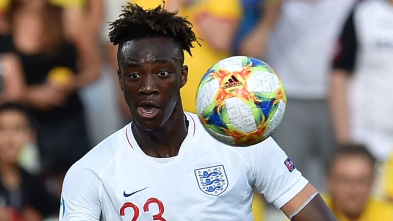 Tammy Abraham Admits Frank Lampard Has Helped Chelsea Youth Believe As He Targets First Team Spot Sports Illustrated