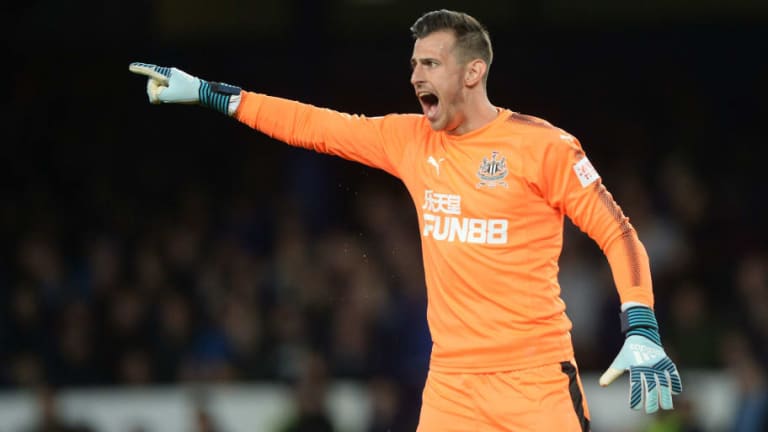 newcastle-united-goalkeeper-names-tottenham-s-france-international-as