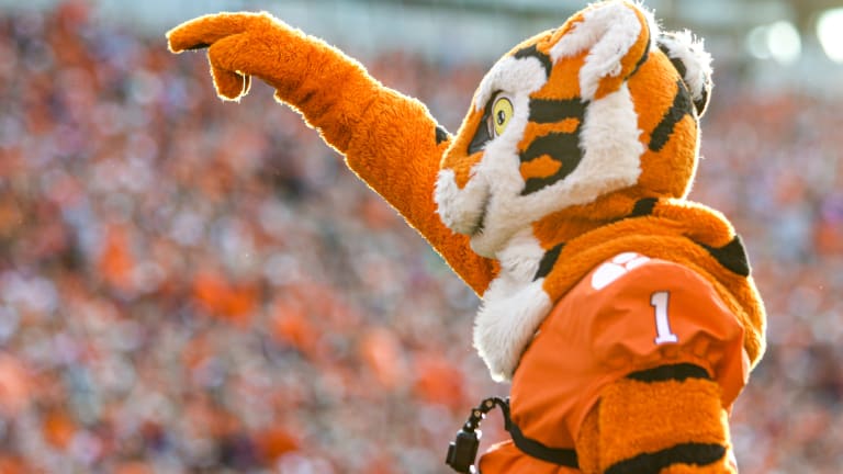 Ten Unusual Facts: Clemson-South Carolina - Sports Illustrated Clemson ...