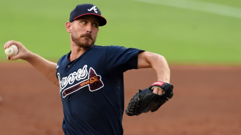 Braves add Tomlin and Alonso to 40-man roster