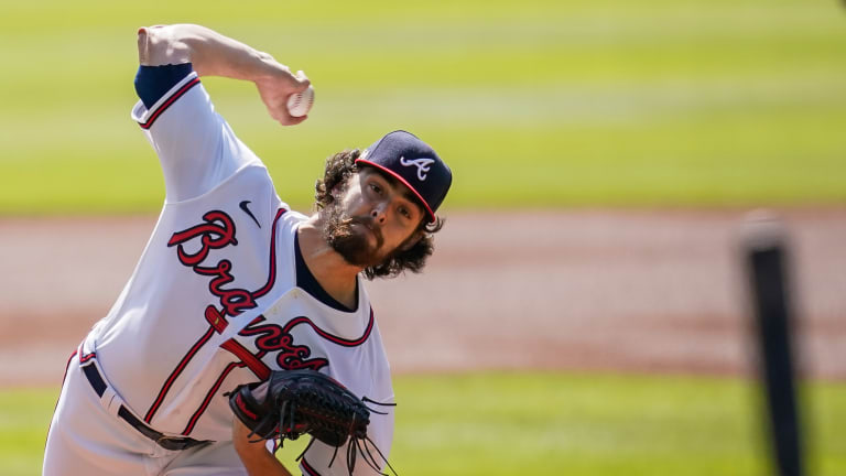 Selfie moment: Braves sweep Reds for first postseason series win since 2001  - The Athletic