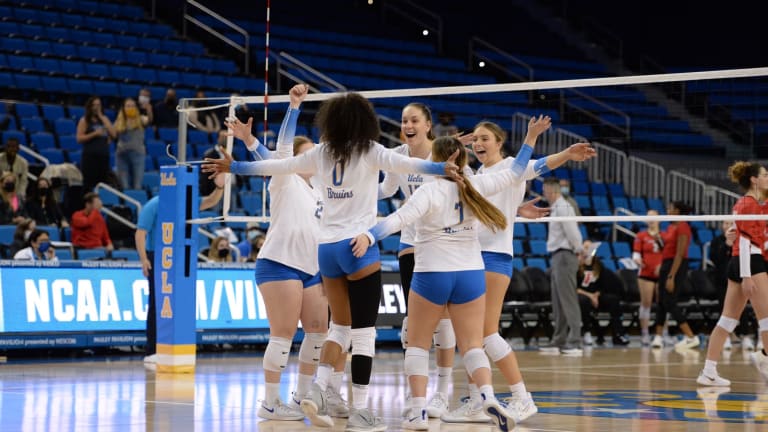 Ucla Womens Volleyball Sweeps Fairfield In Three Tight Sets To Open Ncaa Tournament Sports