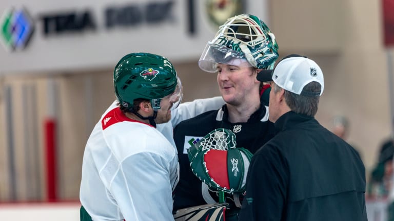 What's wrong with Wild goaltender Devan Dubnyk?