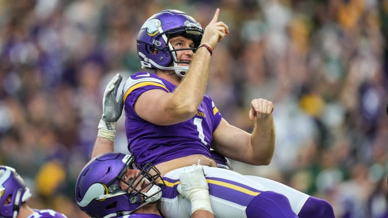 Kicker Greg Joseph is re-signing with the Vikings