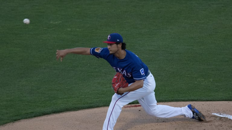 Yu Darvish goes above and beyond in making young fan's day