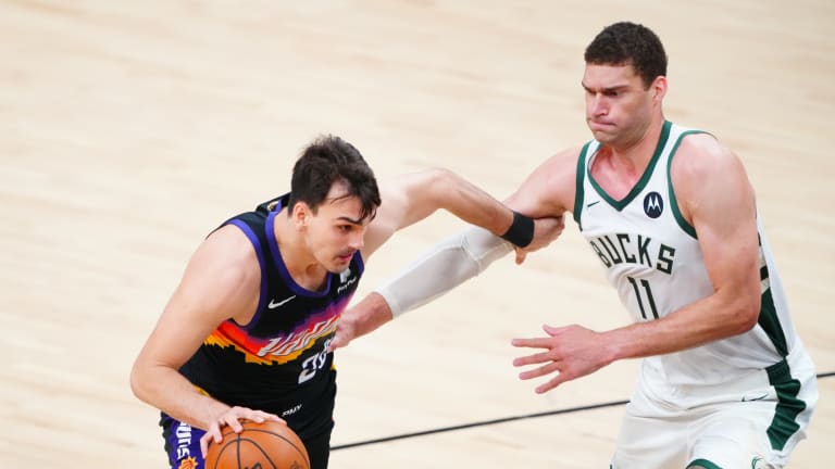 Nba Finals Phoenix Suns Dario Saric Suffers Acl Injury Sports Illustrated Philadelphia 76ers News Analysis And More