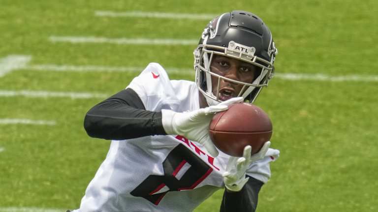 First Look Kyle Pitts in Atlanta Falcons Uniform - Sports Illustrated