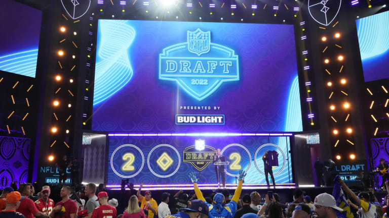 Minnesota Vikings 2022 Mock Draft: What Happens In A Rebuild?