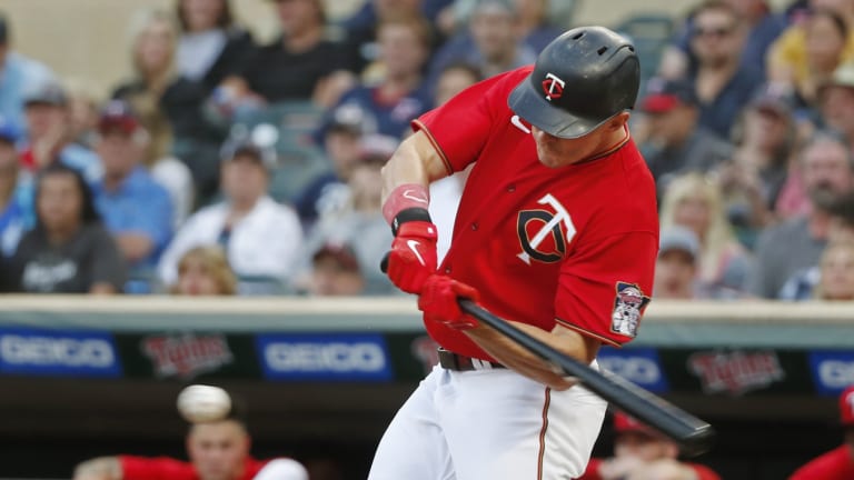 Twins bats get going in 4-2 win over Royals