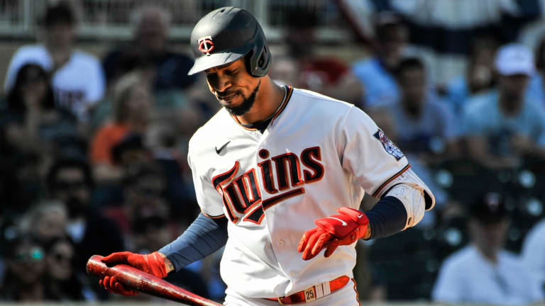 Byron Buxton meets fans who caught walk-off home run