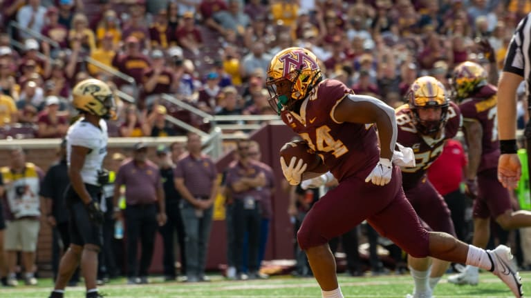 Mohamed Ibrahim back for massive Gophers-Illinois showdown