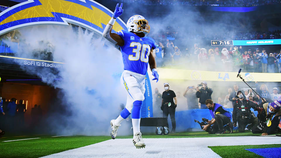 Chargers Fans Ponder Their Favorite Justin Herbert Play from the 2022  Season - Sports Illustrated Los Angeles Chargers News, Analysis and More